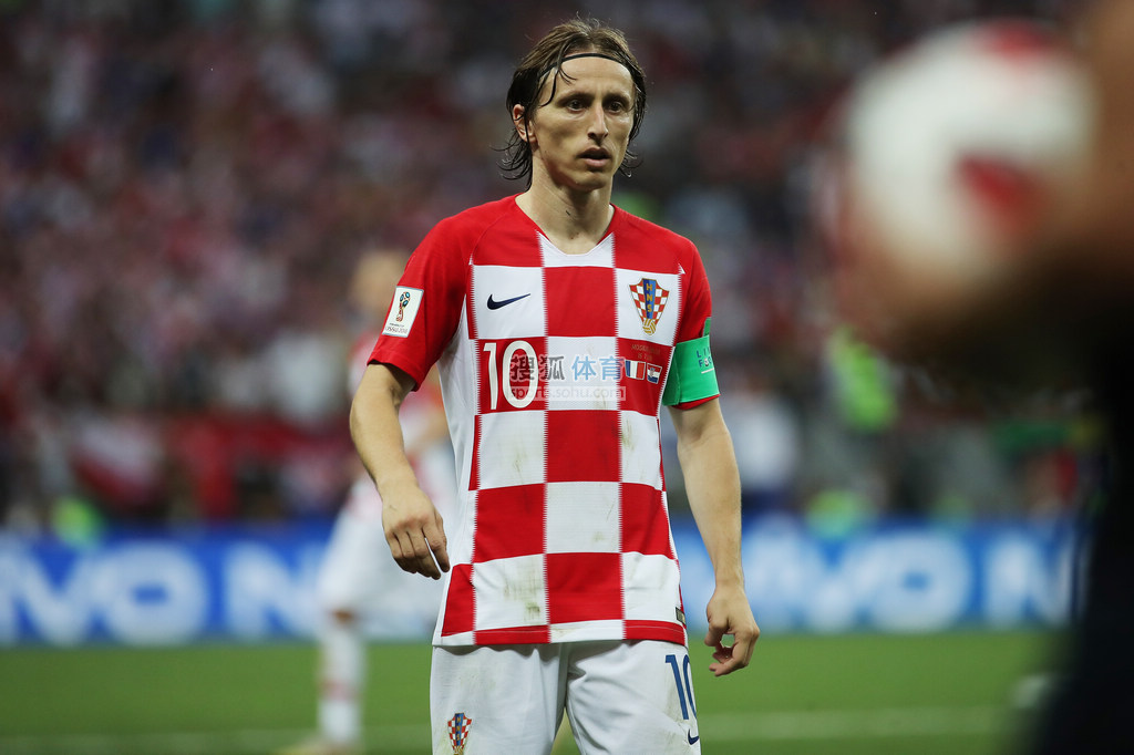 迪马济奥：本赛季意甲冬窗于明年1月2日开启，将持续一个月