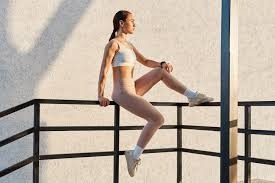 申花vs梅州首发：5外援PK3外援 特谢拉吴曦先发