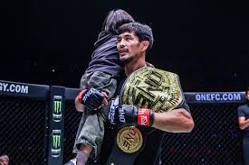 游戏书风格多结局角色扮演游戏《命途》已在Steam上转为正式发售！